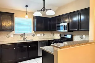 5707 Onia Ln, Richmond, TX 77469 - Photo 2