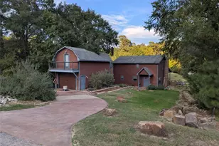 80 Hunters Creek Dr, Huntsville, TX 77340 - Photo 2