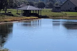 80 Hunters Creek Dr, Huntsville, TX 77340 - Photo 12