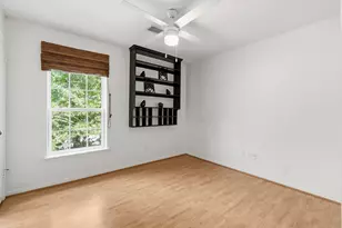 11 Thorn Berry Pl, The Woodlands, TX 77381 - Photo 34