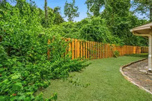 11 Thorn Berry Pl, The Woodlands, TX 77381 - Photo 46