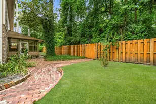 11 Thorn Berry Pl, The Woodlands, TX 77381 - Photo 48