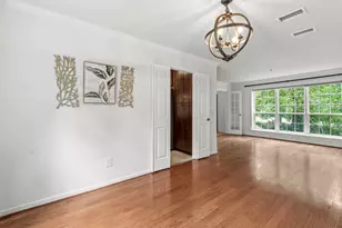 11 Thorn Berry Pl, The Woodlands, TX 77381 - Photo 20
