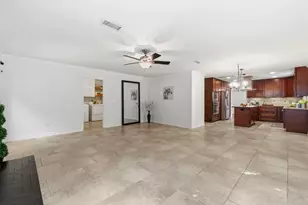 11 Thorn Berry Pl, The Woodlands, TX 77381 - Photo 24