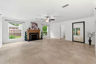 11 Thorn Berry Pl, The Woodlands, TX 77381 - Photo 12