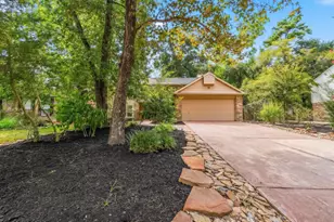 11 Thorn Berry Pl, The Woodlands, TX 77381 - Photo 4