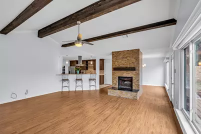 1806 Meadowlocke Lane, Sugar Land, TX 77478 - Photo 14