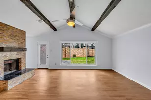 1806 Meadowlocke Ln, Sugar Land, TX 77478 - Photo 12