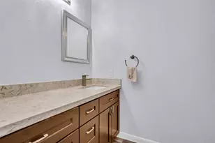 1806 Meadowlocke Ln, Sugar Land, TX 77478 - Photo 28