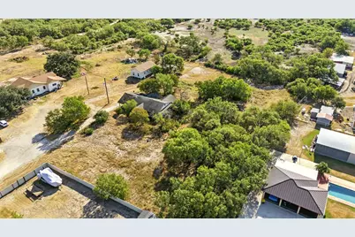 4672 Rakowitz Road, Adkins, TX 78101 - Photo 38