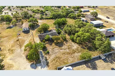 4672 Rakowitz Road, Adkins, TX 78101 - Photo 32