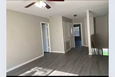 2751 Villa Del Street, Sugar Land, TX 77498 - Photo 6
