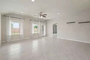 21047 Warrender Terrace Ln, Richmond, TX 77407 - Photo 14