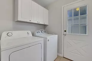 1912 Trixie Ln, Houston, TX 77042 - Photo 16