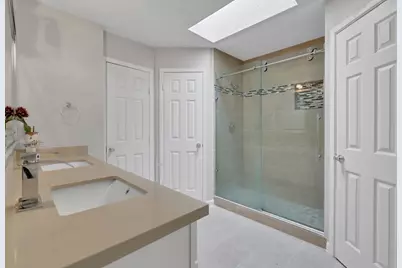 1912 Trixie Lane, Houston, TX 77042 - Photo 10