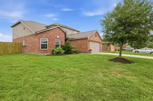 1130 Hinged Opal Dr, Rosharon, TX 77583 - Photo 1