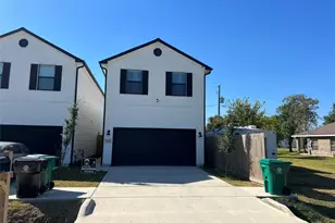 6211 Fairchild St, Houston, TX 77028 - Photo 2