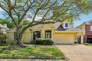 8822 Ballinger Dr, Houston, TX 77064 - Photo 2