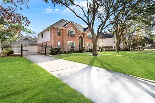 803 Chisel Point Dr, Houston, TX 77094 - Photo 2