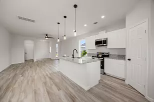 8 Donna Ct, Brookshire, TX 77423 - Photo 10