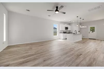 8 Donna Court, Brookshire, TX 77423 - Photo 6