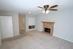 9526 Val Verde St, Houston, TX 77063 - Photo 28