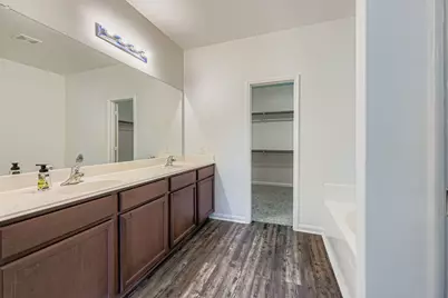 4931 Monarch Falls Lane, Richmond, TX 77469 - Photo 14