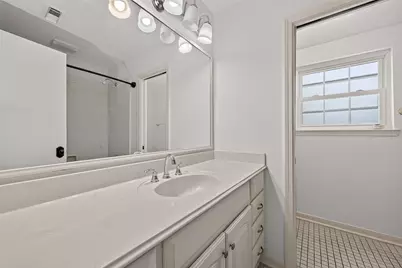 18007 Oakhampton Drive, Houston, TX 77084 - Photo 30