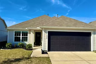 5322 Briana Dee Dr, Rosharon, TX 77583 - Photo 2