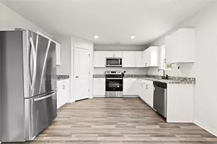 105 Avalon Dr, Huntsville, TX 77320 - Photo 10