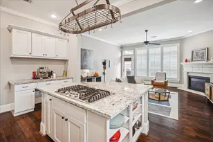 814 W 21st St, Houston, TX 77008 - Photo 4