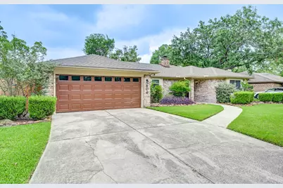 806 S Hyannis Port Street, Crosby, TX 77532 - Photo 2