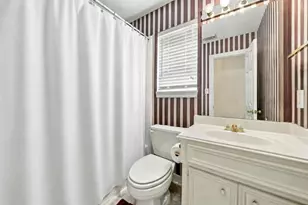 4907 Cambridge St, Sugar Land, TX 77479 - Photo 36