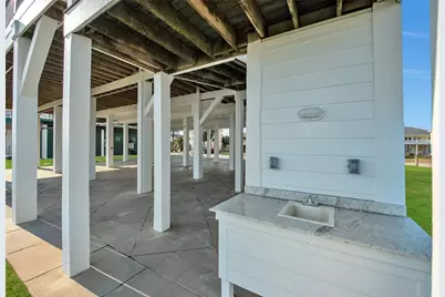 2290 Trinidad, Crystal Beach, TX 77650 - Photo 38