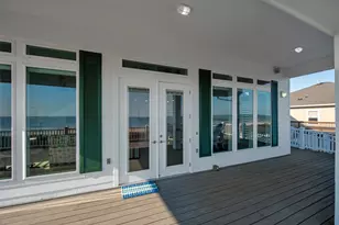 2290 Trinidad, Crystal Beach, TX 77650 - Photo 32