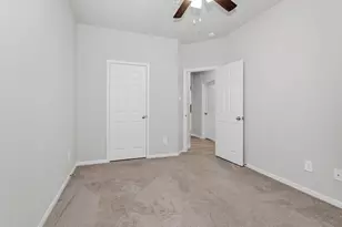760 Yellow Birch Ln, Conroe, TX 77304 - Photo 22