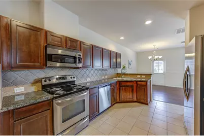 3947 Calgary Circle, Missouri City, TX 77459 - Photo 10