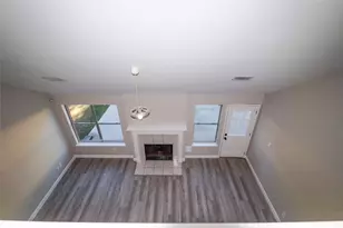 723 N Vista Dr, Houston, TX 77073 - Photo 8