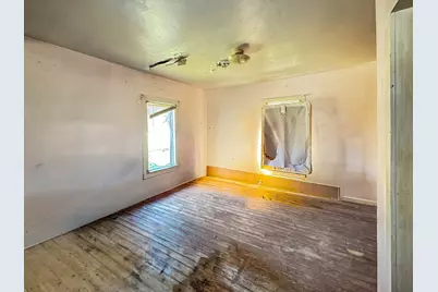 112 S Hill Street, Alvin, TX 77511 - Photo 6