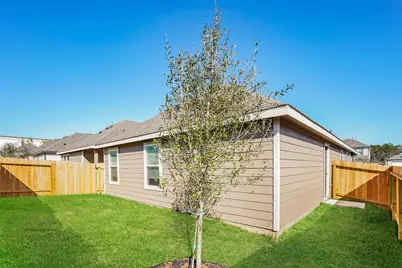 2816 Briggs Drive, Conroe, TX 77301 - Photo 2