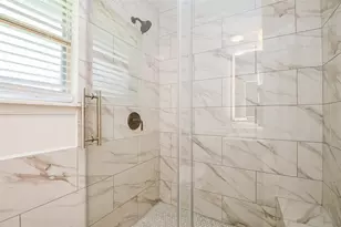 162 Bluebonnet St, Sugar Land, TX 77478 - Photo 22