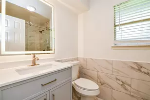 162 Bluebonnet St, Sugar Land, TX 77478 - Photo 30