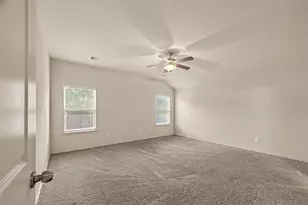 23506 Umbrella Pine Dr, Tomball, TX 77375 - Photo 36