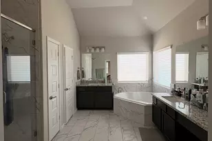 11904 Lawton Creek Ln, Houston, TX 77051 - Photo 8
