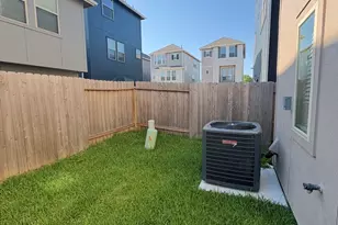 11904 Lawton Creek Ln, Houston, TX 77051 - Photo 28