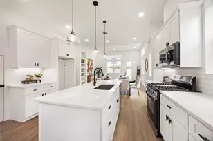 3109 Stonewall St, Houston, TX 77020 - Photo 2
