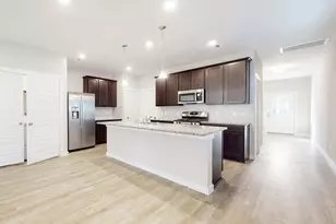 322 Wisteria Mnr St, Magnolia, TX 77354 - Photo 6