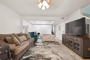 6541 Wanda Ln, Houston, TX 77074 - Photo 6