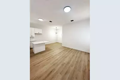9711 Pelsey A-B Street, Houston, TX 77029 - Photo 2