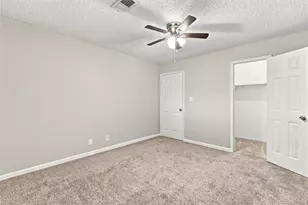 426 Corley Dr, Highlands, TX 77562 - Photo 34